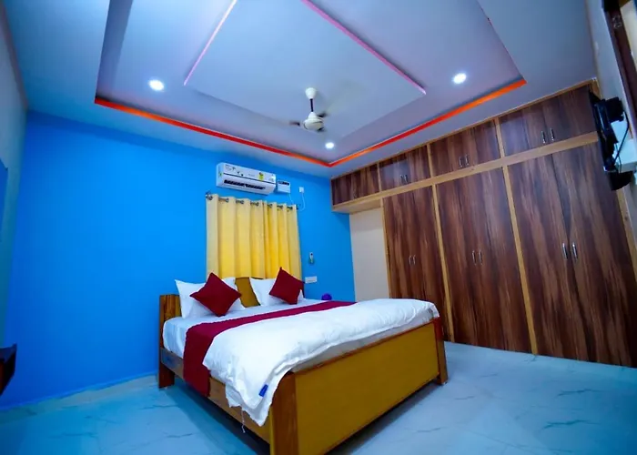 S S Home Stay -2Bhk & 1Bhk Luxury Ac Service Apartments For Group Of Families - Best Location - Modular Kitchen - Super Fast Wi-Fi- Near To Tirupati Bus Stand And Railway Station