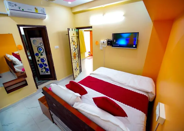 S S Home Stay -2Bhk & 1Bhk Luxury Ac Service Apartments For Group Of Families - Best Location - Modular Kitchen - Super Fast Wi-Fi- Near To Tirupati Bus Stand And Railway Station